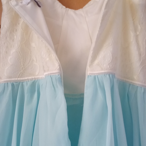 🌼delias Gorgeous sheer high low dress - Picture 7 of 9